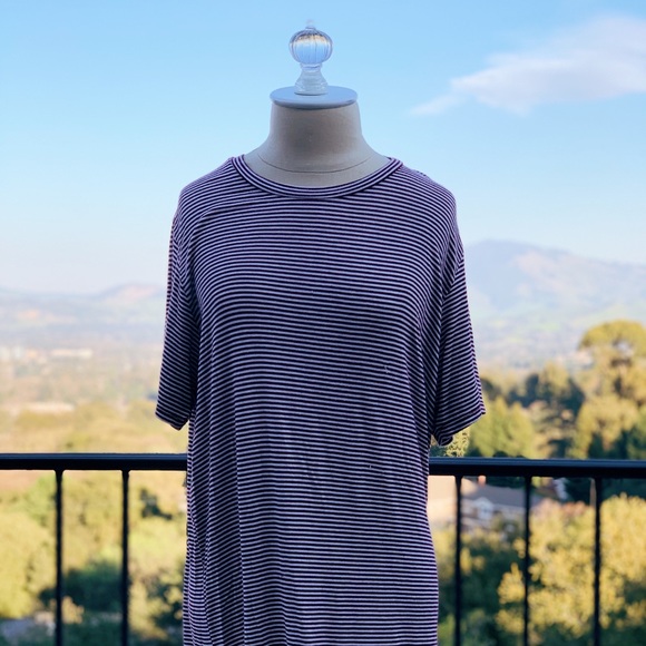 Brandy Melville T Shirt Dress (not sold anymore!) - Picture 2 of 3